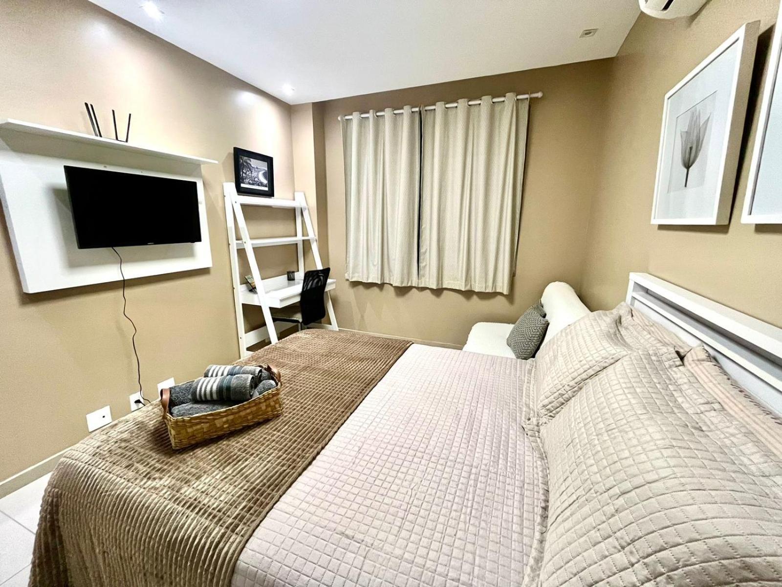 Reformado Na Quadra Da De Copacabana Apartamento